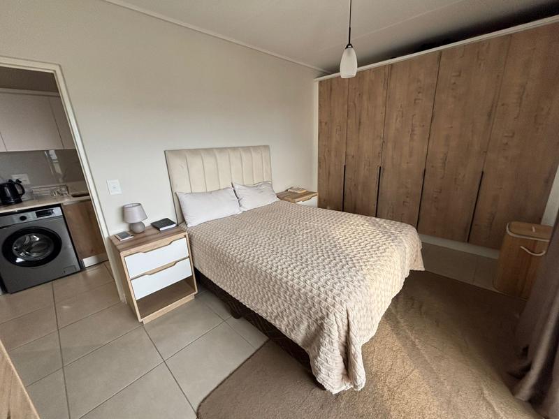 To Let 1 Bedroom Property for Rent in Richwood Western Cape